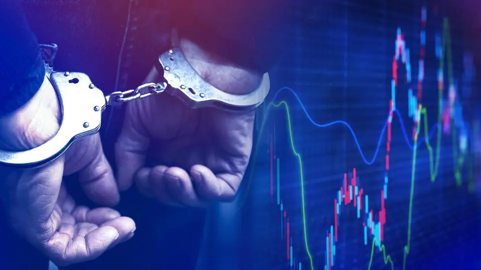 Gözaltındaki 12 şüpheli (Pusula Otomotiv, Katılımevim, MİEM Yapı ve Tera Holding çalışanları) adliyeye sevk edildi