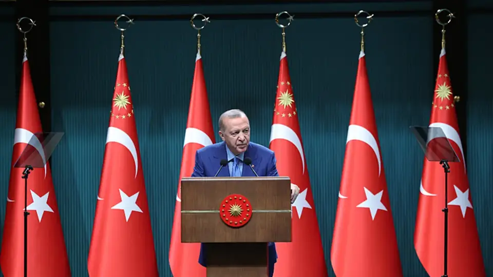 Erdoğan, kabine toplantısı sonrası fon krizi hakkında açıklama yaptı: 'Finansal sisteme sirayet etmiş risk yok'