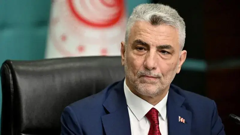 Ticaret Bakanı Ömer Bolat, fonla ilgili '400 koydu 800 aldı' iddiasını yalanladı
