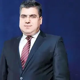 Prof. Dr. Talat Ulussever portresi